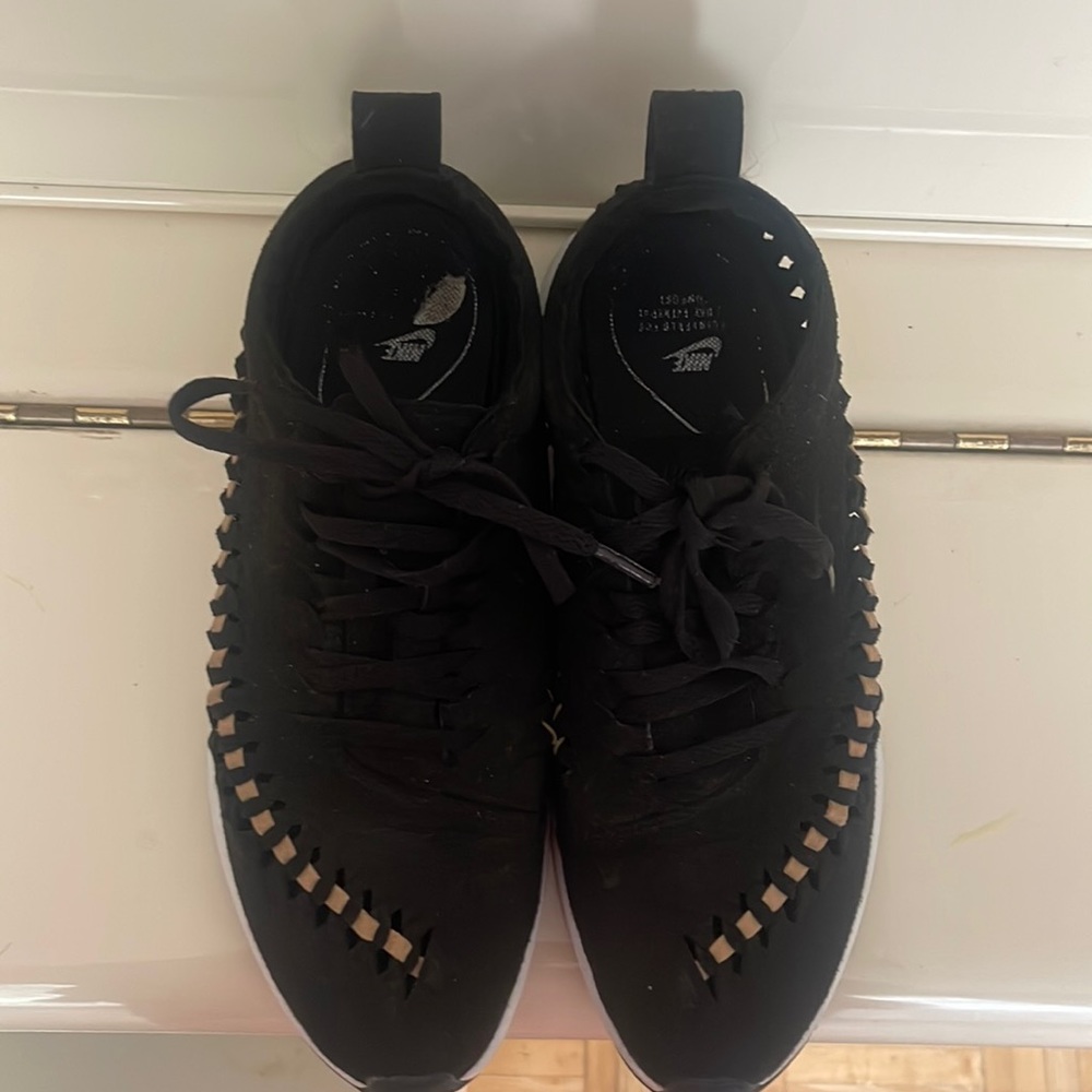 Suede sneakers, black, dressed once, very good condition
